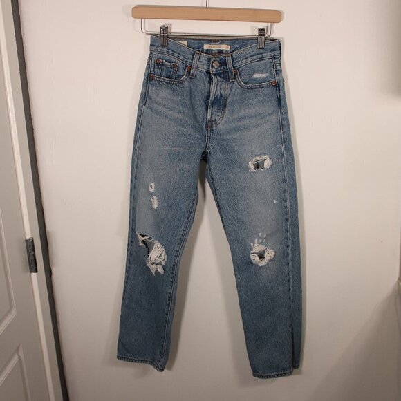 Levi's Wedgie Straight Size 23 Blue Distressed - Picture 1 of 4
